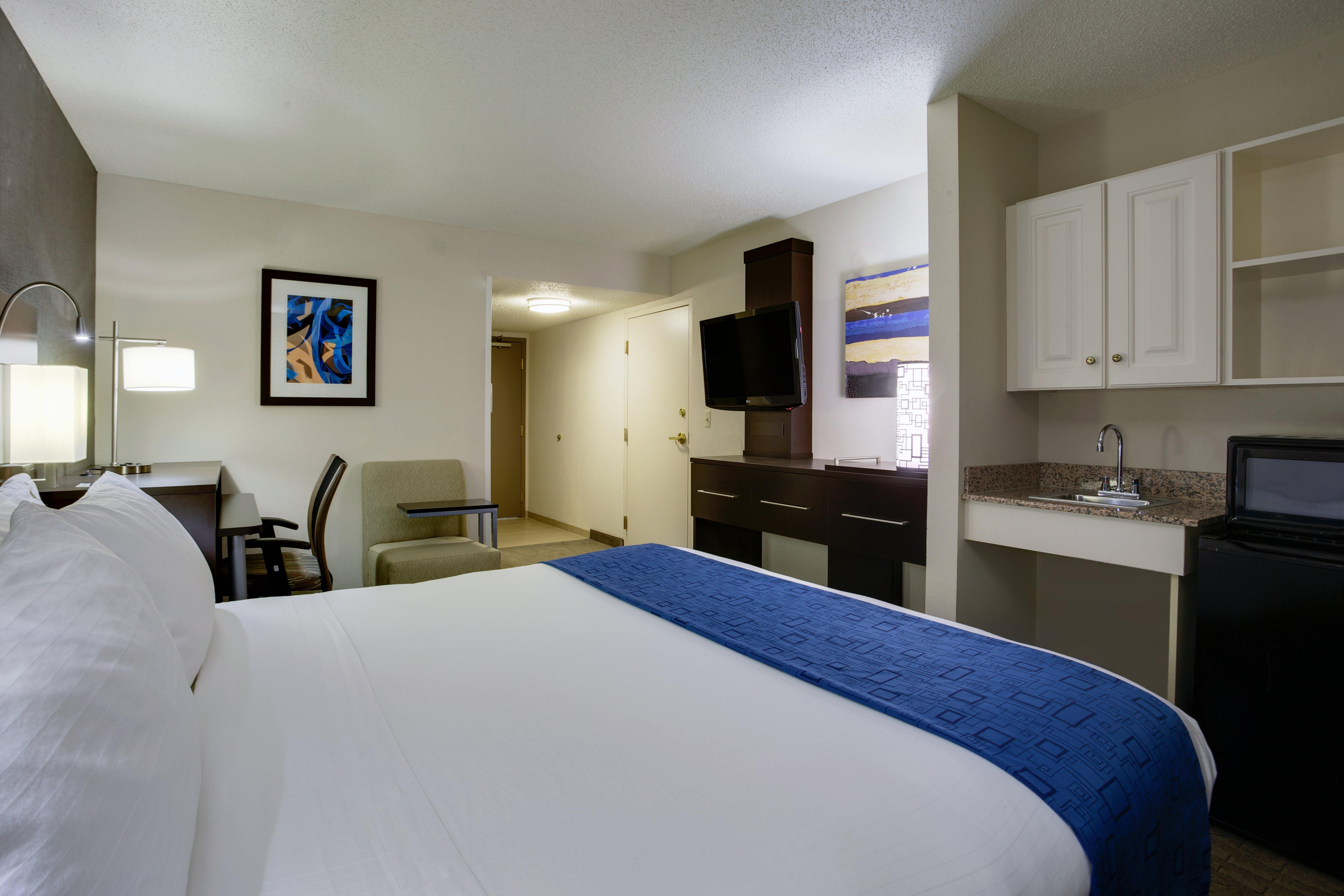Express & Meadowlands Area By Ihg Hotel Carlstadt