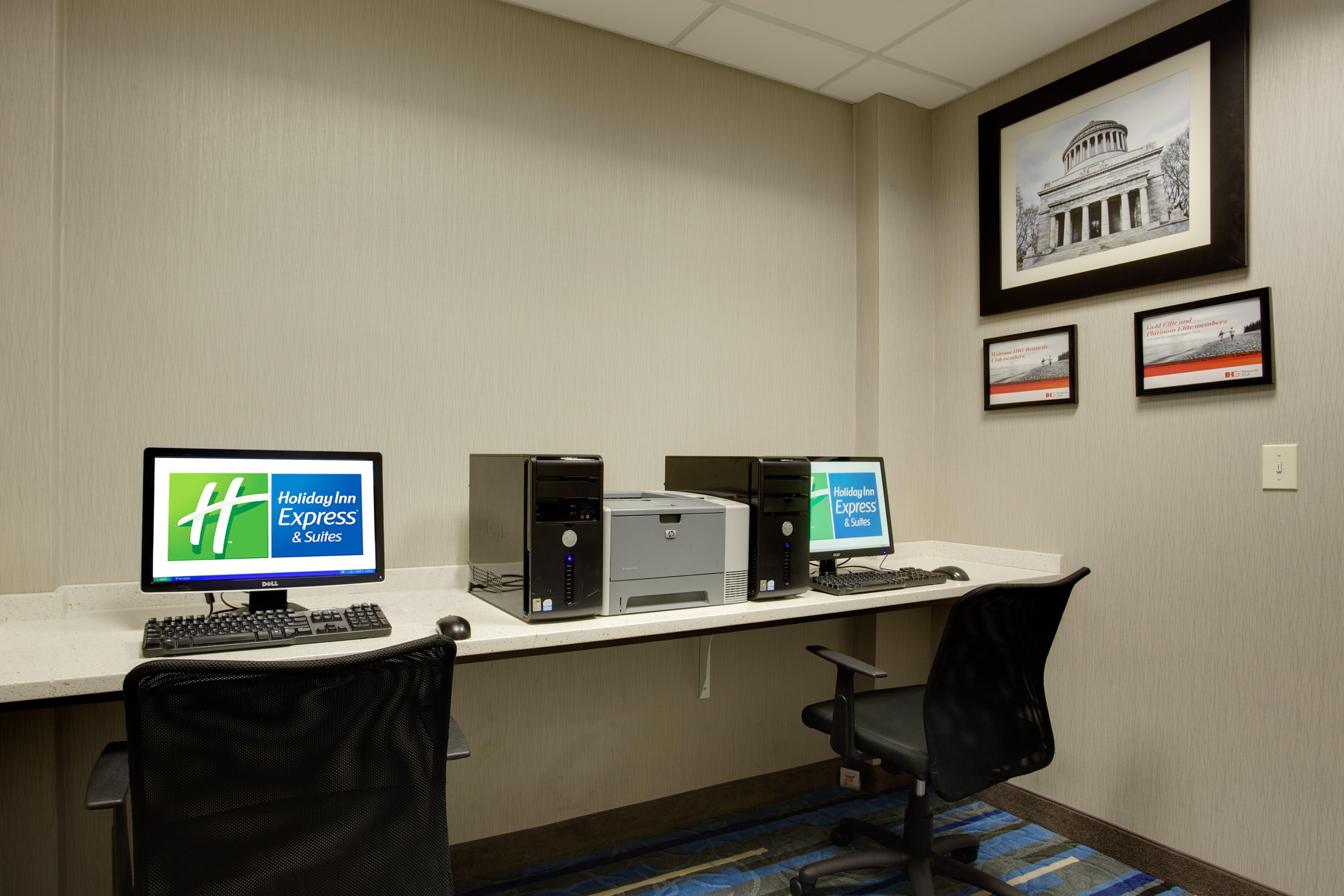 Express & Meadowlands Area By Ihg Carlstadt