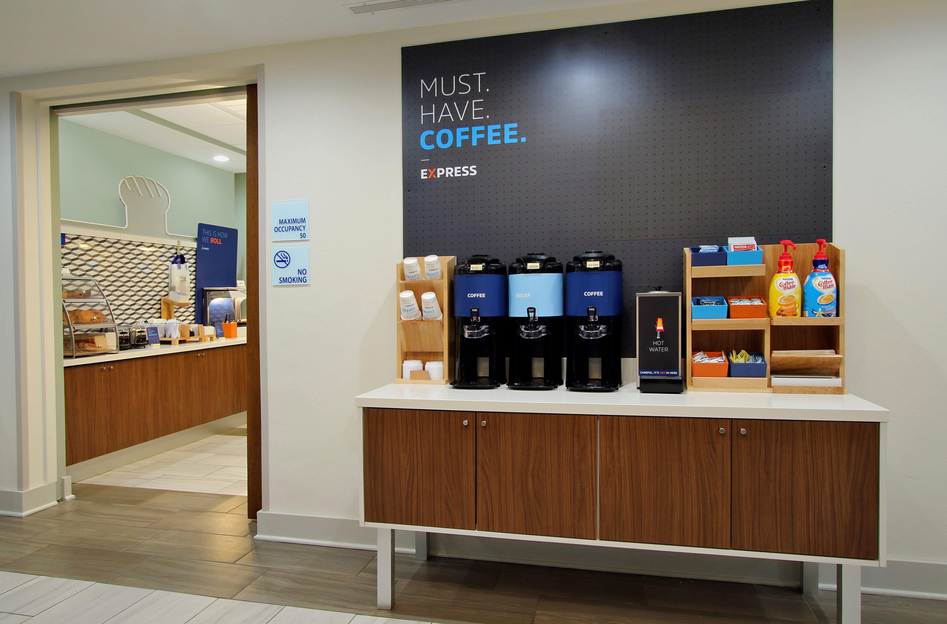 Express & Meadowlands Area By Ihg Carlstadt