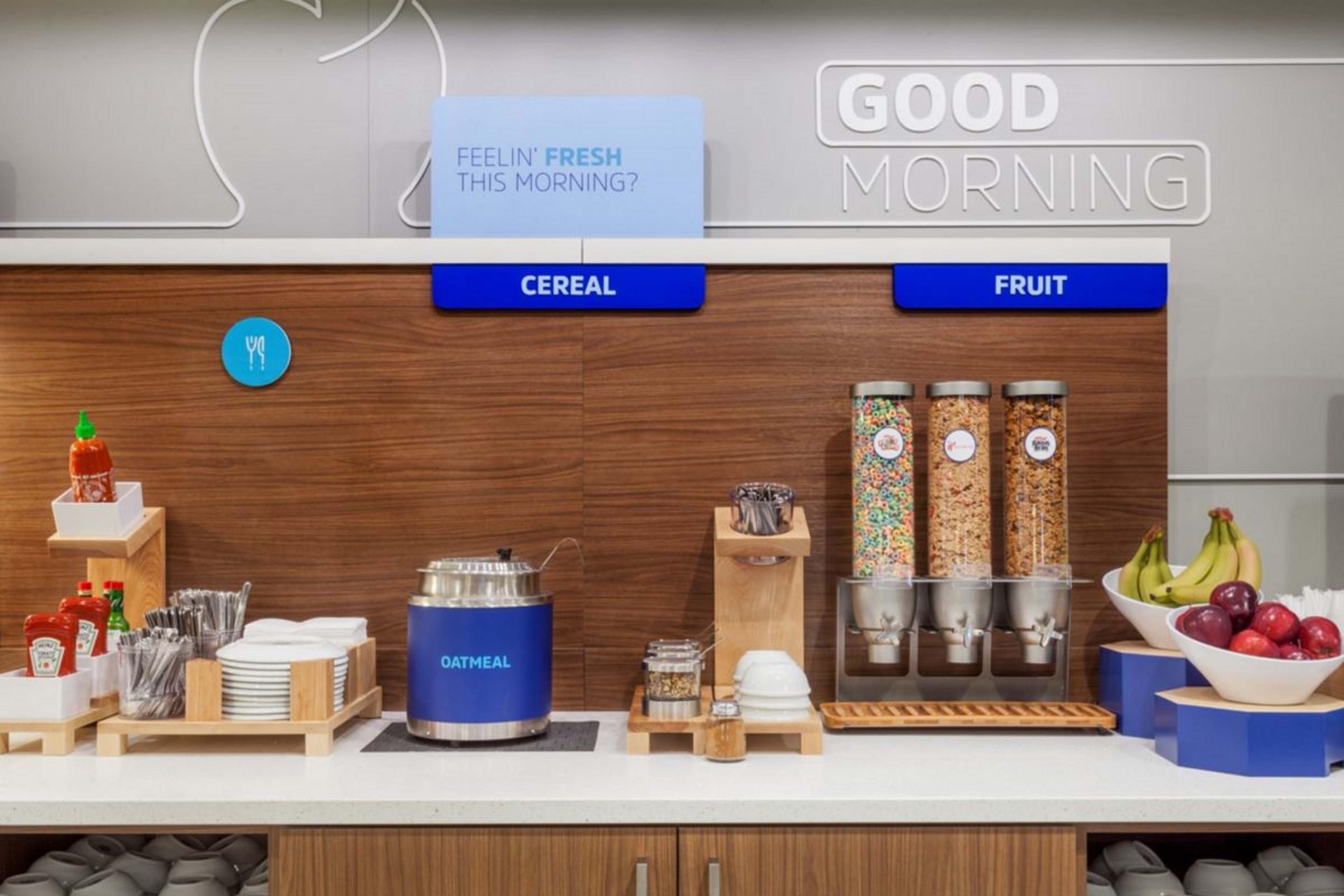 Express & Meadowlands Area By Ihg Carlstadt