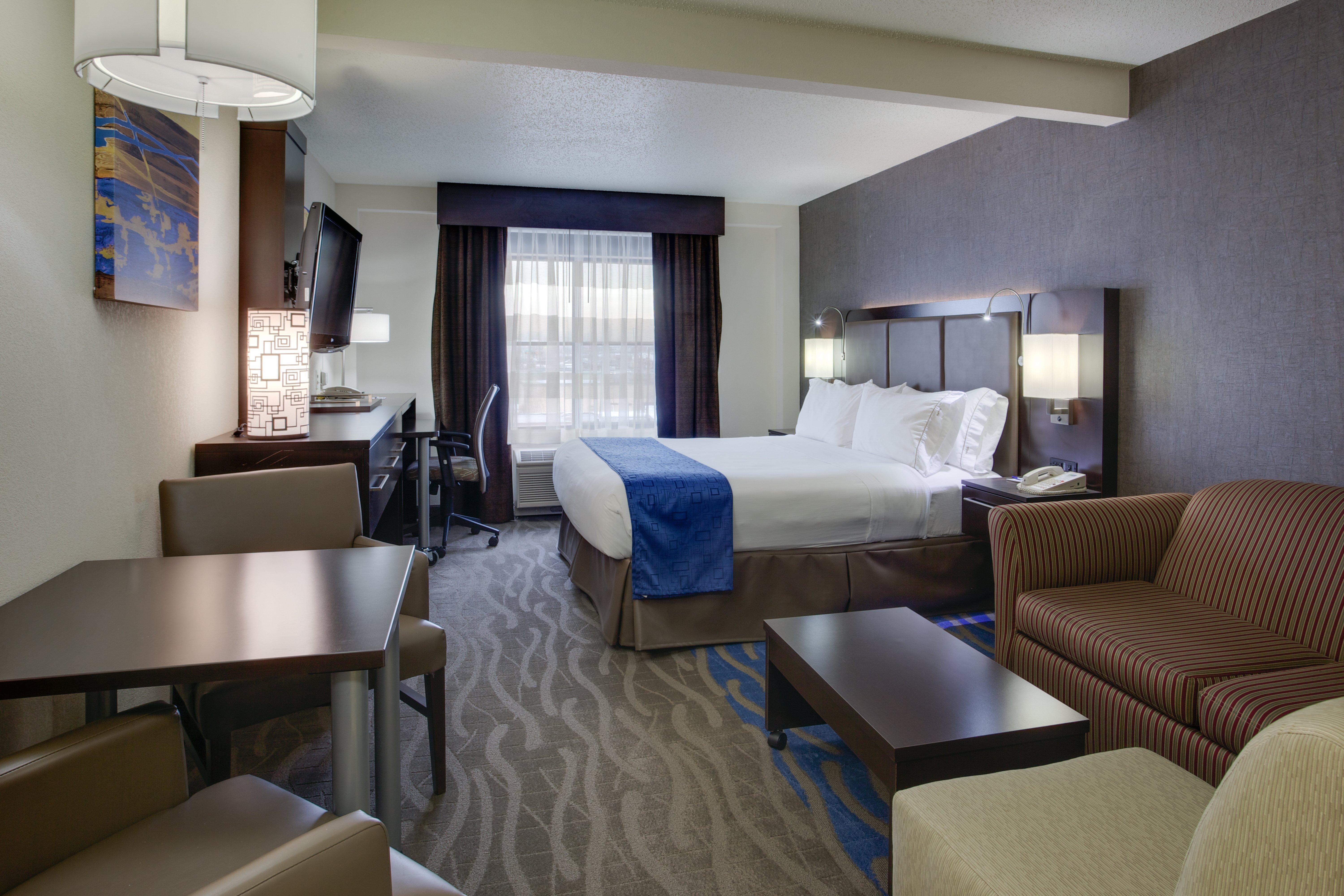 Hotel Express & Meadowlands Area By Ihg Carlstadt