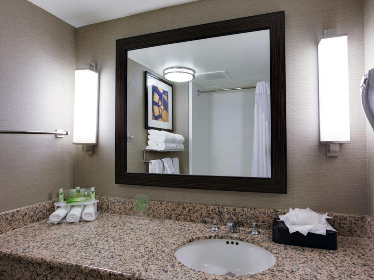 Express & Meadowlands Area By Ihg 3* Carlstadt
