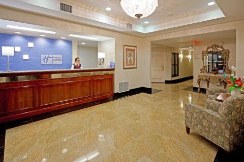 Hotel Express & Meadowlands Area By Ihg Carlstadt